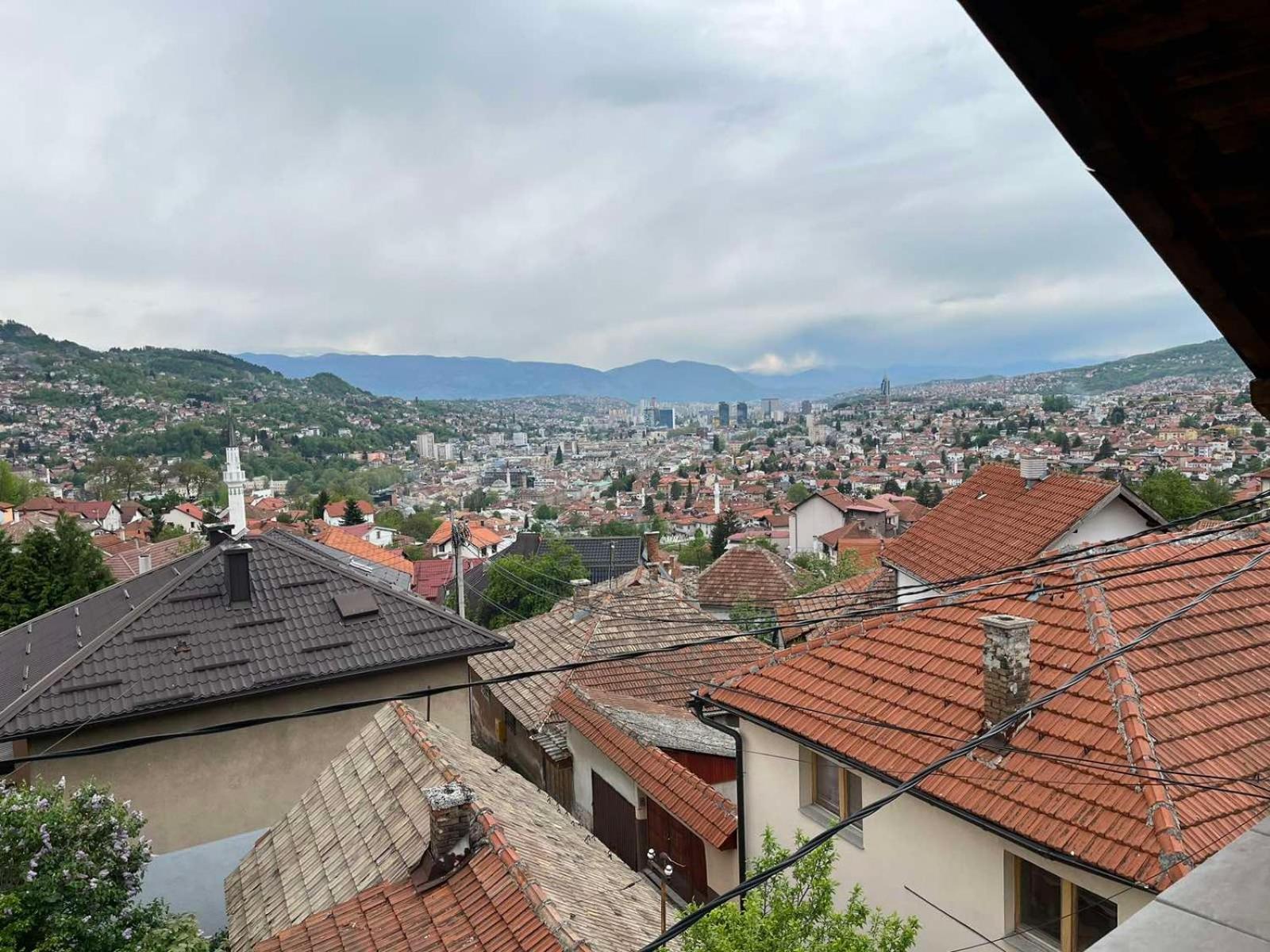 Vratnik * Sarajevo